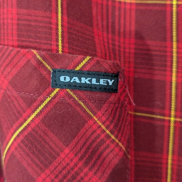 Oakley Regular Fit Button Down Plaid Shirt Red - Size XL - Picture 3 of 12